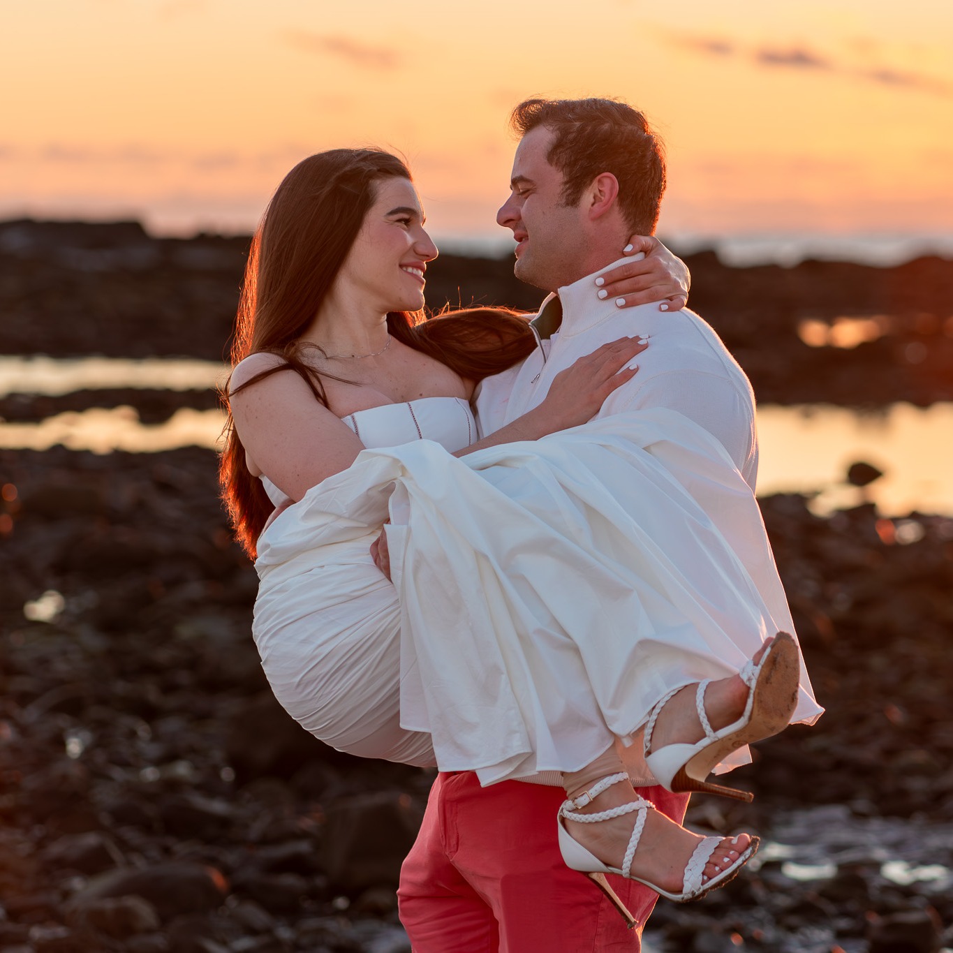 Today's the big day for this couple!!!
.
.
.
.
@palomich1
#TideAndTruePhotography #NewEnglandPhotographer #NewEnglandWeddings #TimelessPhotography #YourLifeBeautifullyCaptured #newenglandweddingphotographer #sonya7iii