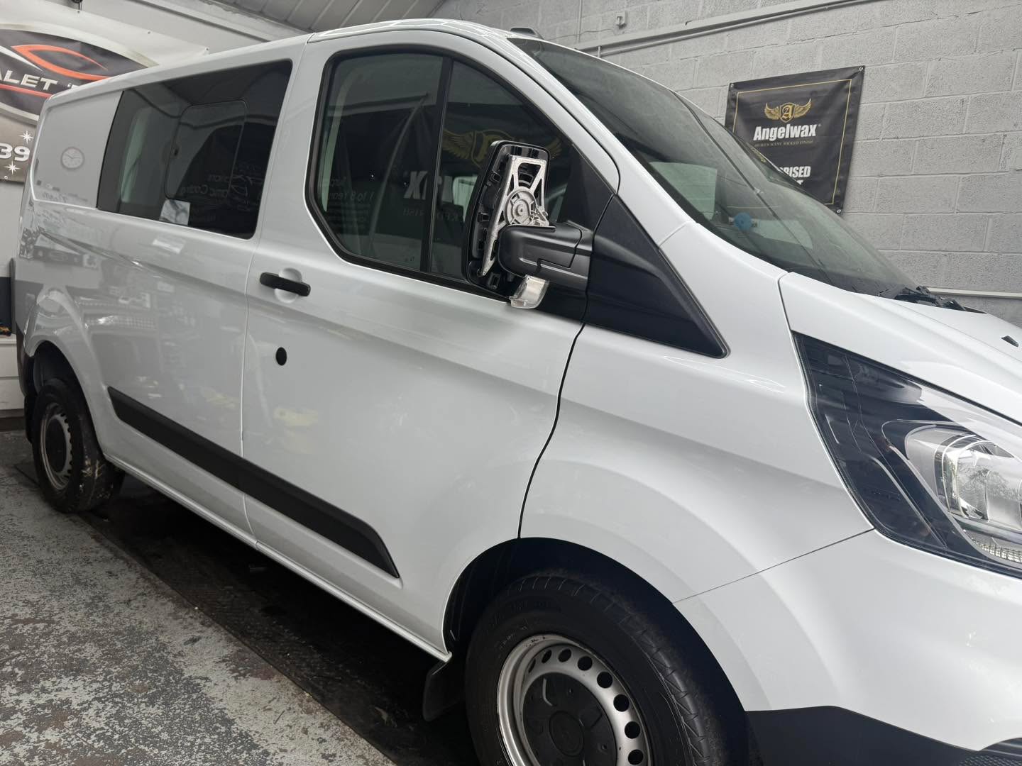 🚐✨ Ford Transit Custom back with us from one of our regular commercial clients.
This one had:
✔️ Single stage machine polish to remove the shadowing left behind from old sign writing
✔️ Ceramic coating applied for lasting protection and gloss
✔️ Full deep interior clean to bring it back fresh and work-ready
Another trade vehicle returned looking the part and fully protected for the road ahead 👌
Valet N Shine – Professional vehicle valeting & detailing you can trust.
#ValetNShine #CommercialDetailing #TransitCustom #MachinePolish #CeramicCoating #VehicleDetailing #SouthWalesDetailing #FleetCare #ProfessionalValeting #DetailingWales #Tonyrefail #KeepItShining