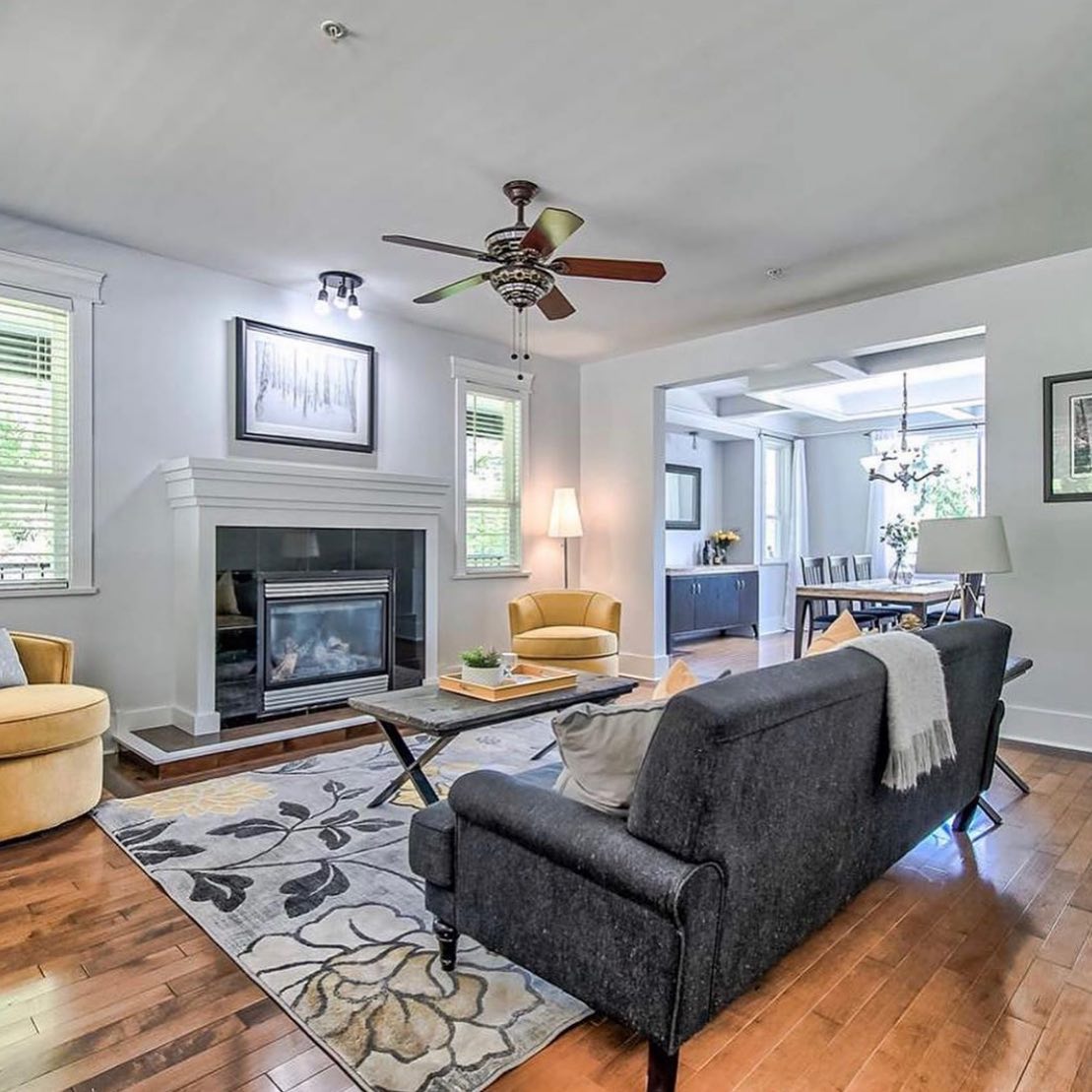 OPEN HOUSE
Saturday August 31st 1-3
26117 Grant ave Maple Ridge.
Private 5 acre, 5,451sqft house,
4 bed, 3 bath.
Offered at $1,499,999