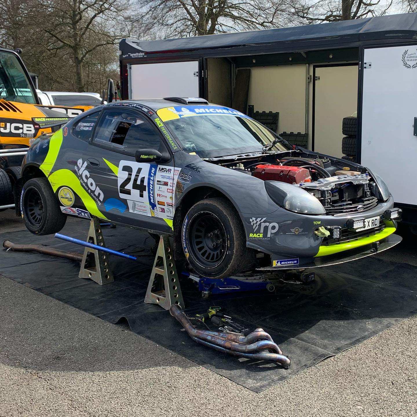 Not how we wanted to end the @msnrallychamp 2021/22 Season - and certainly not how we wanted to lose the Class D2 Championship, even more so being on home soil @cadwellpark_msv
Instant failure of the release bearing at the start of SS1 meant game over before it had even begun.
The heartbreaking side of motorsport!
What’s next for Pooma?… We shall see!
Sincere thanks to every one of our partners who continue to provide outstanding support!
@alconbrakes
@allen_signs
@braidwheels
@barwelltrailers
@cobrasportuk
@jpexhausts
@gaz_shocks
@aimtechnologies
@corbeauseatsuk
@motul_uk
@withammotorsport
@michelinmotorsport
@team_protyre
@itgairfilters
@bespokehandling
@theiatransparency
@crtmotorsportuk
@beavismorgan
#thatraceteam
#teamalcon
#bringthenoise
#pooma