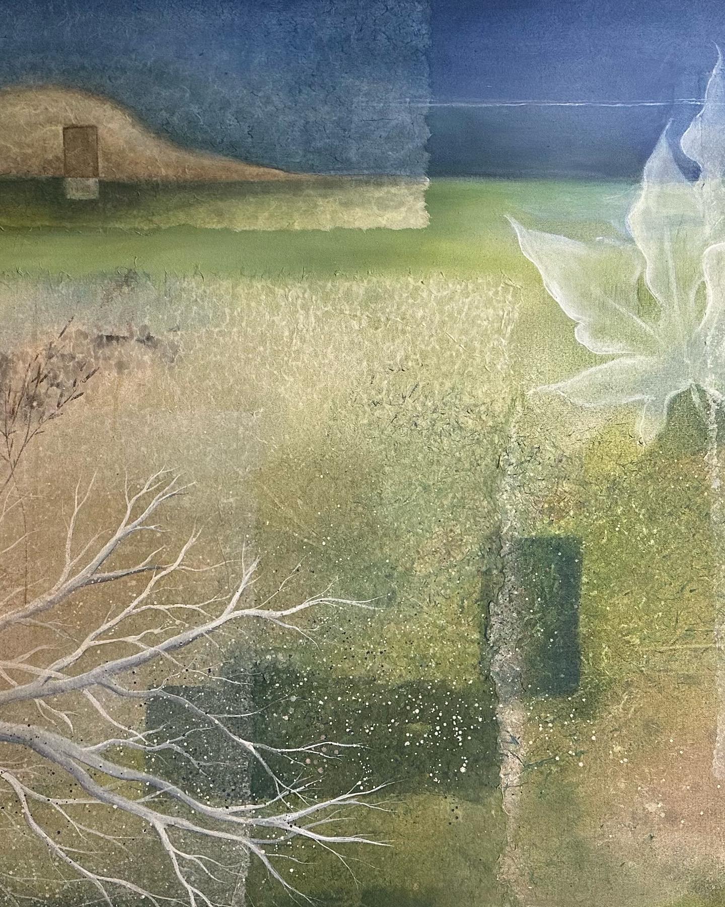 Some of my works on display at the latest exhibition at the @wauchopeartgallery. Check out our amazing local talent! Show ends 23 September so get a wriggle on! 😄. #wauchope #portmacquarieartist #portmacquarieartclasses #nature #green #mixedmedia #hastingshinterland #artsmidnorthcoast