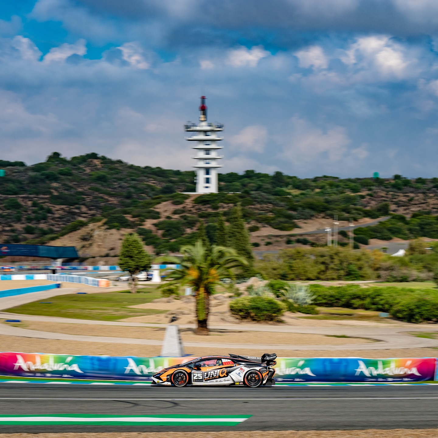 🏁 Our First Lamborghini Super Trofeo Season Is Done!
@j.spinkiewicz did a great job during the final race weekend, competing in both the European round and the World Final in the PRO category, racing against very experienced drivers.
As part of the Lamborghini Young Driver Program, Jerzy showed strong performance, making many overtakes and moving up the field in each race. Unfortunately, he was pushed off the track twice, which hurt our final results, even though we had great pace!
PRO Category Results:
Lamborghini Super Trofeo – Round 6🇪🇸
🏁 Q1: P18
🏁 Q2: P6
🏁 R1: P9
🏁 R2: DNF
Lamborghini Super Trofeo World Final
🏁 Q1: P20
🏁 Q2: P16
🏁 R1: P10
🏁 R2: DNF
We want to thank our driver and his family for their trust and incredible determination this season, as well as our sponsors @msspinex @berges_motion @tst_solution Kumera, fans, and everyone who worked hard to make this journey possible. We’re learning and improving every step of the way. See you winter cup @winter_series_official 🚀