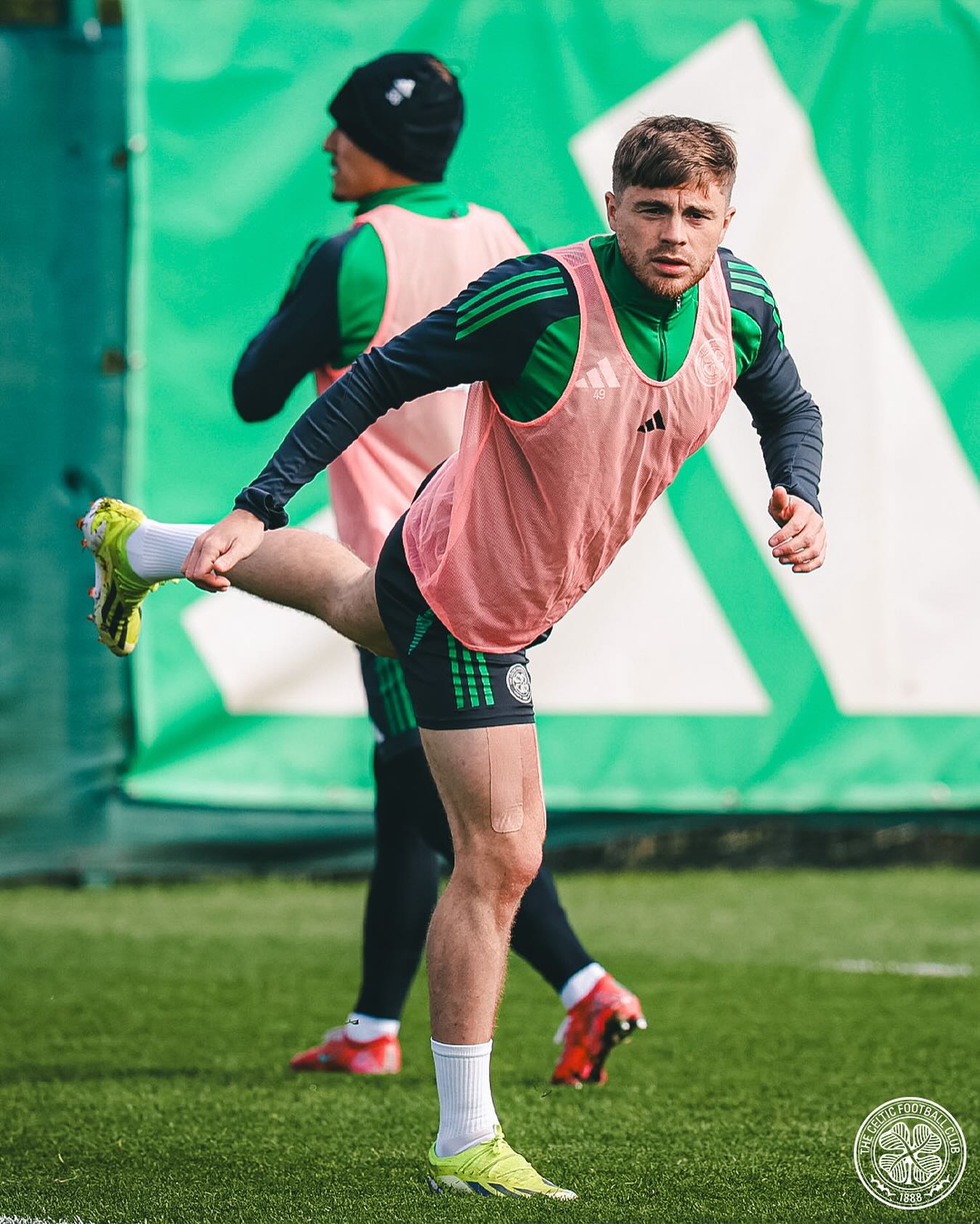 The most decorated player in Scottish football history spotted wearing Play Essentials โ trusted by the pros โจ๐ธ
@celticfc star James Forrest ๐คฉ