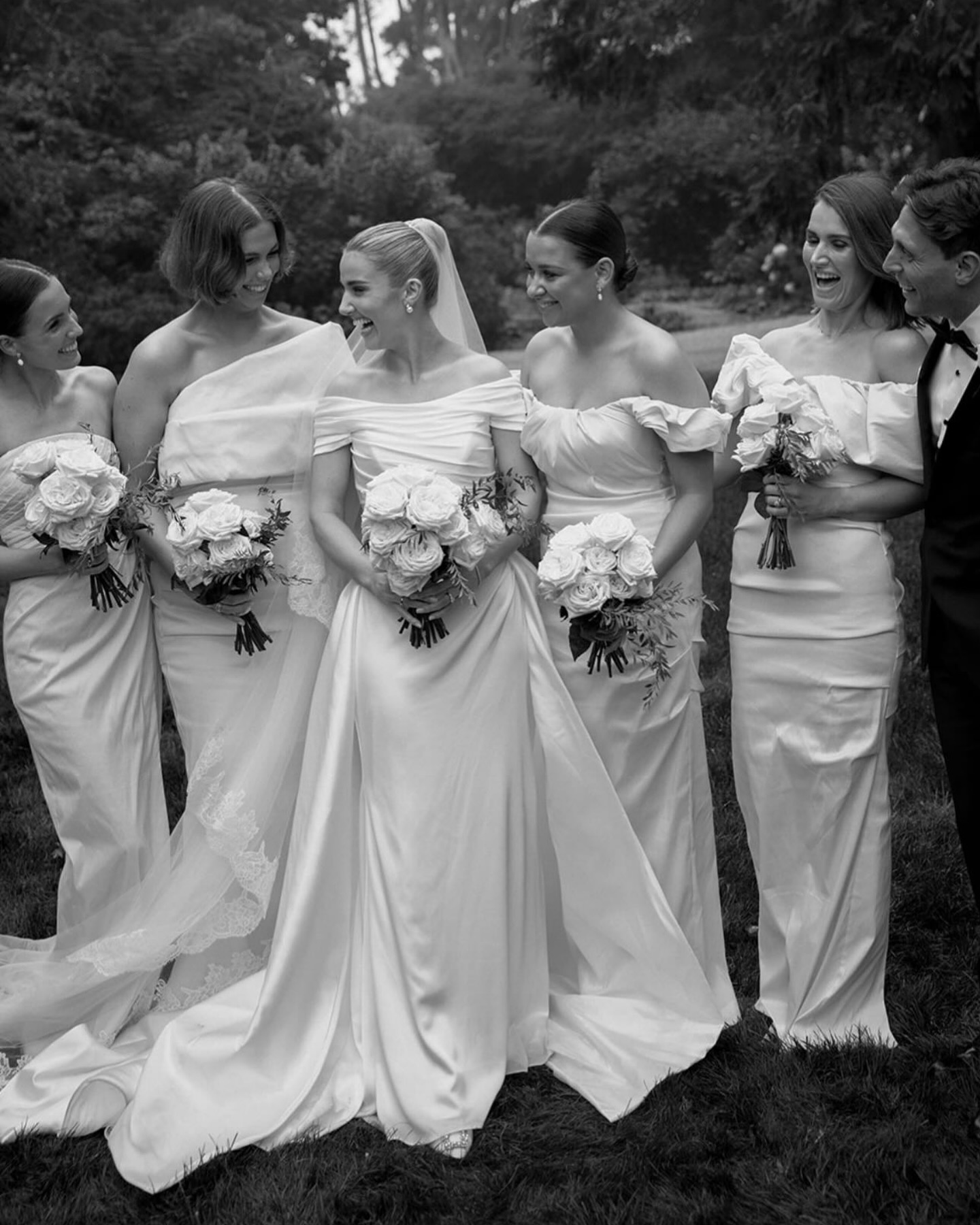 Bridal party goals! SOPHIE & her crew from a stunning day at the beautiful, new Highlands venue @elizabethfarm__
Photography @tomcoburn_
Makeup @bridalglowco ASH
Hair @deelushhair
Blooms @emmablakefloral