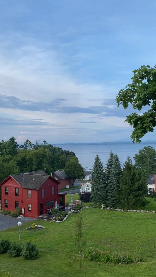 Imagine waking up in a cozy vacation home inspired by the historic barns of the Nordic countries 🏡
If you're ready to upgrade your vacation home to something that brims with relaxation like this place, send us a message! We're here to help you get started!
#upstatenewyork #sawteethcarpentry #homerenovation #homeconstruction #nycarpentry #nordicbarns #cozyvacationhome #relaxationretreat #vacationhomeupgrade #historicbarns