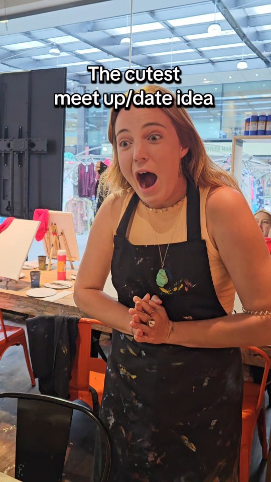 Paint your partner sip and paint workshops at Art Play- the cutest meet up or date idea 🥰🎨
#paintyourpartner #sipandpaint #ArtPlayLondon #artplay