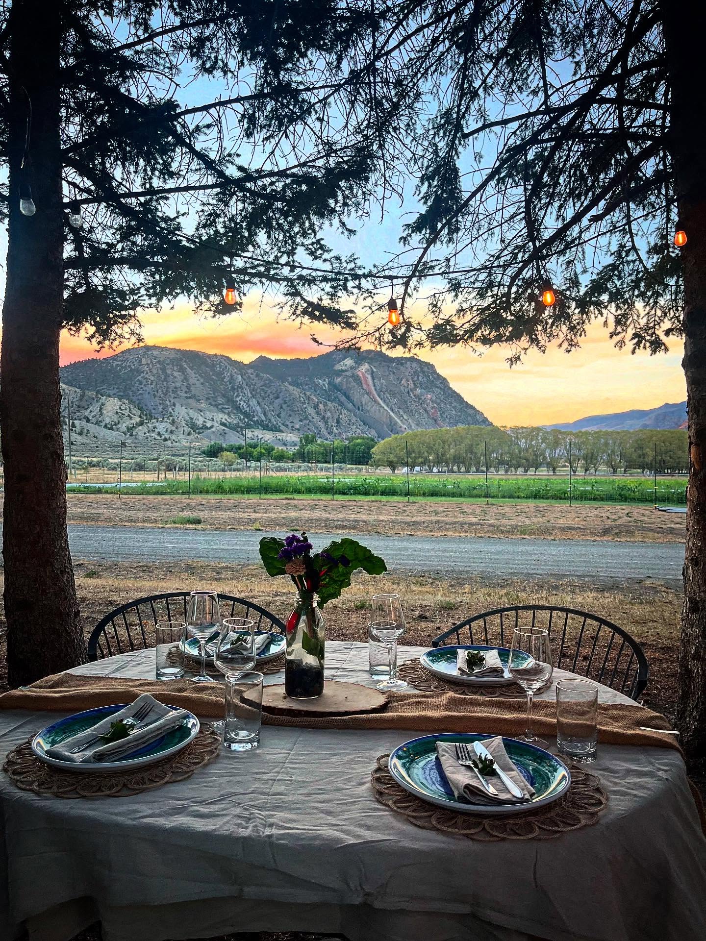 Evening Meal 🏔️sunset in Yellowstone
#montana #gardiner #exploreyellowstone