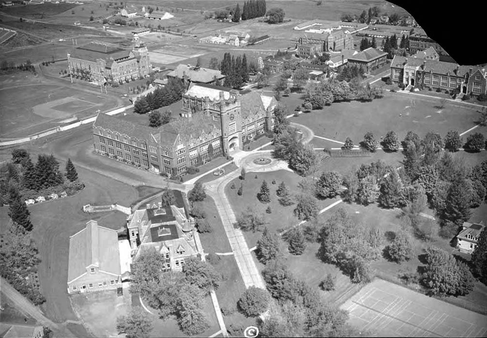 Then & now: Campus from above 1948/2026
📸 Photo courtesy of @uofilibrary archives
#ThenAndNow #UIdaho