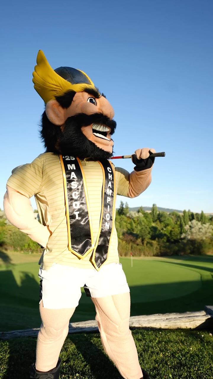 Send Joe back to the championship. 👑 Vote Joe Vandal @bigskyconf Instagram, Facebook, and X accounts. Then share the polls and tell your friends and family. ✌️
Polls are open each Tuesday and Wednesday in August.