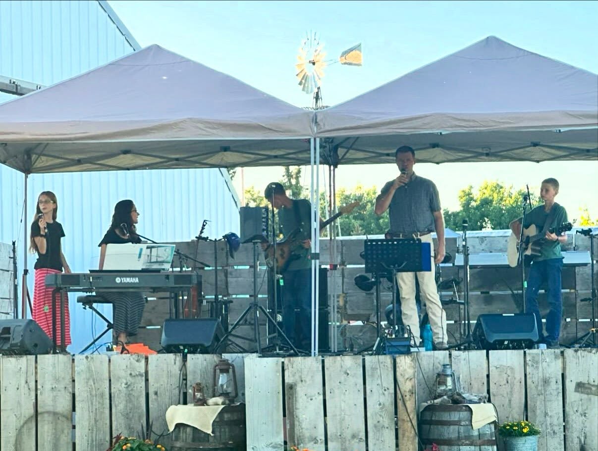 Thank you everyone who came out, helped out, and enjoyed the music this past weekend. We had a great time and got to hear some wonderful music. We hope you all enjoyed it as much as we did!
#dfriesensmusic #multination1985 #musicfestival