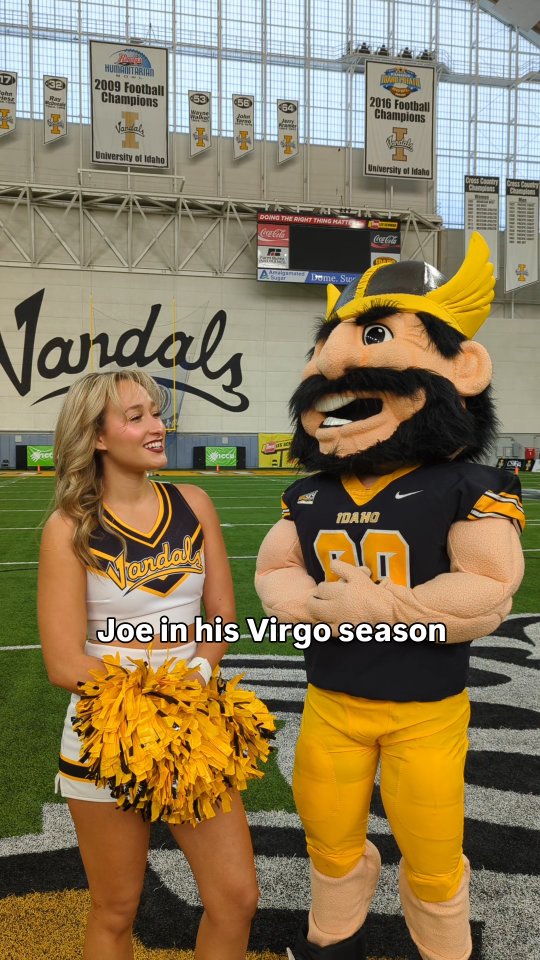 Joe is a whole vibe. 🎉🎂
#virgoseason #GoVandals #mascot #birthday